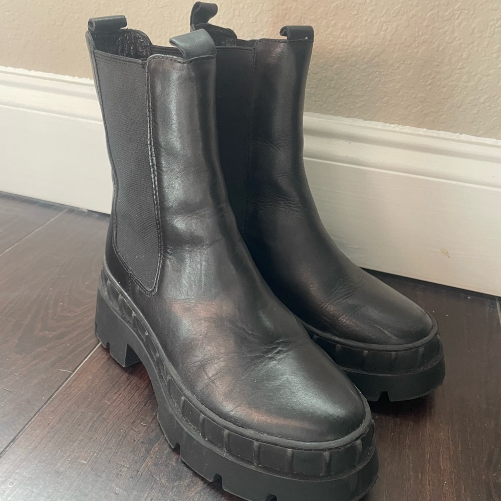 Steve Madden leather combat boots!